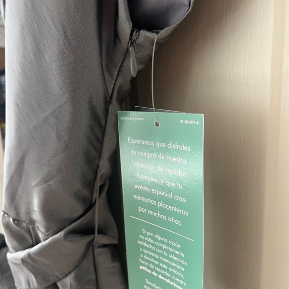 NWT Jones Wear Dress silver sz 12 - Picture 2 of 4